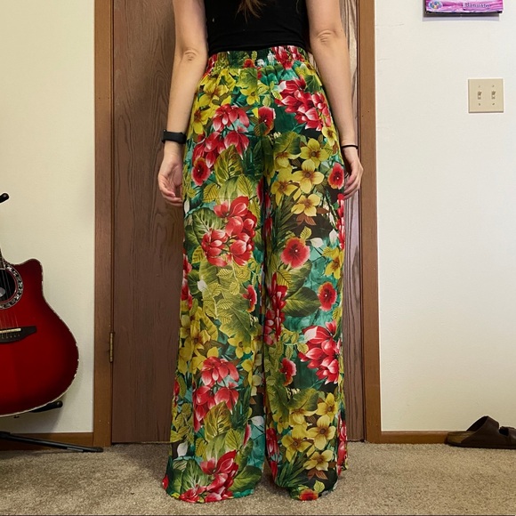 Boho Floral High-Waisted Pants - Picture 8 of 12